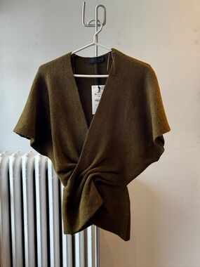 NWT Zara Knit Knot Top